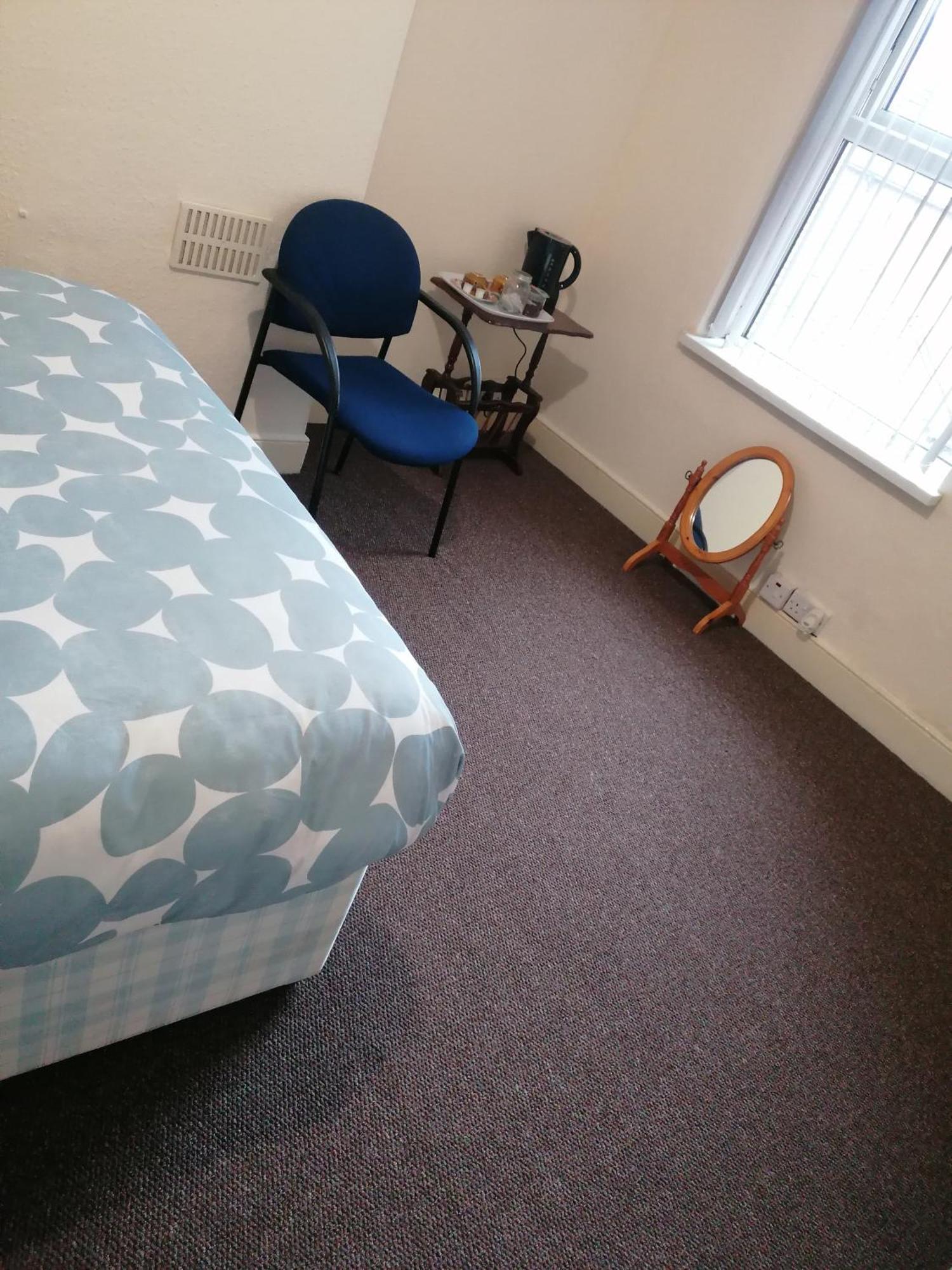 Hygis Home Of Relaxations Stoke-on-Trent Eksteriør billede